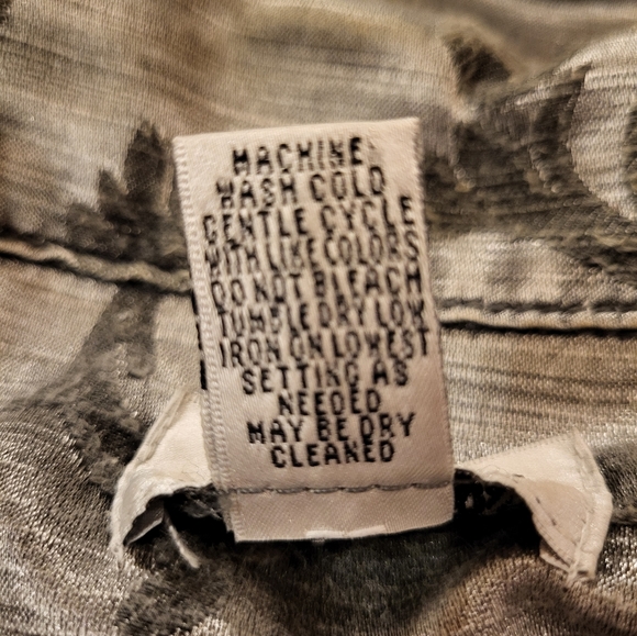 Chico's Silver Light Jacket - Picture 6 of 6